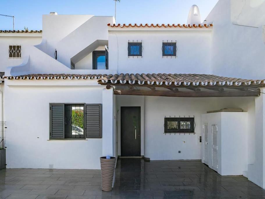 Vilamoura Family House Экстерьер фото