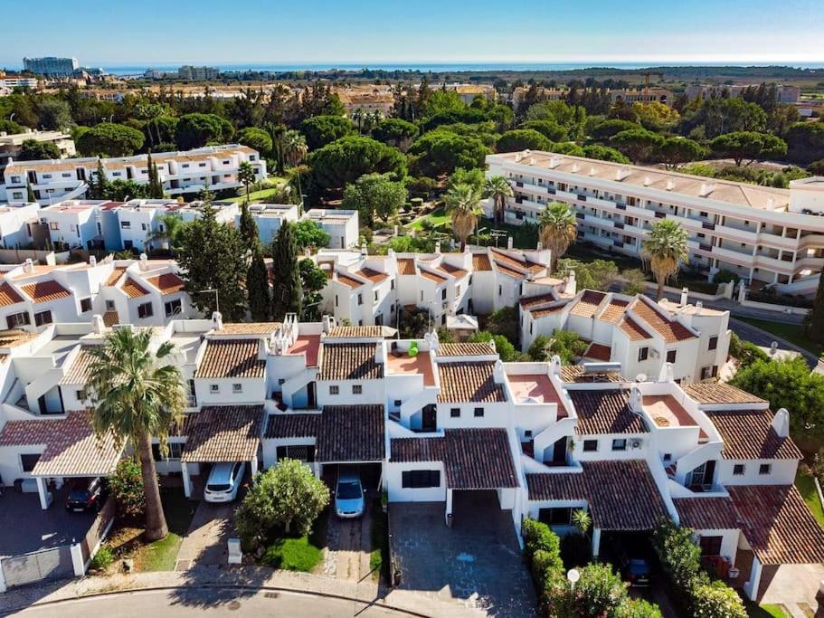 Vilamoura Family House Экстерьер фото